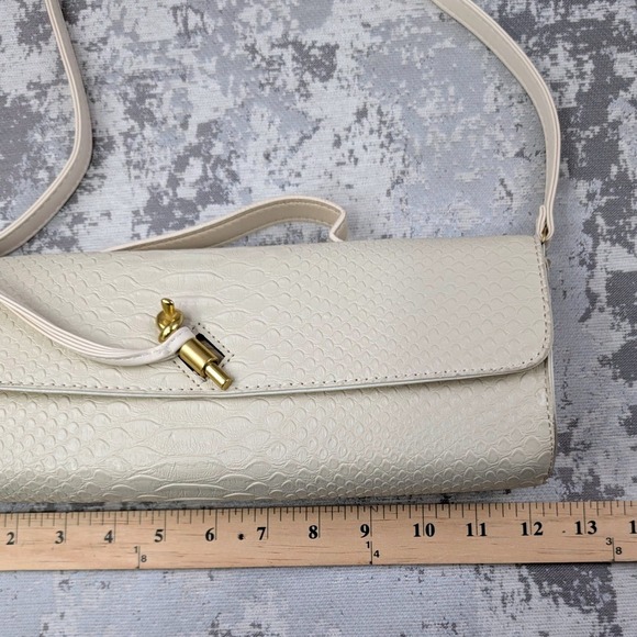 Cream Snakeskin Embossed Baguette Crossbody Bag Gold Hardware Tassel Turn-lock - Picture 10 of 13